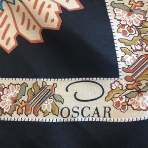 OSCAR De La Renta Large Silk Scarf